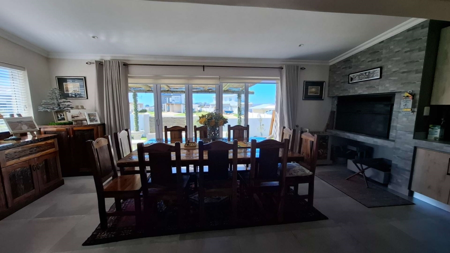 3 Bedroom Property for Sale in Witsand Western Cape